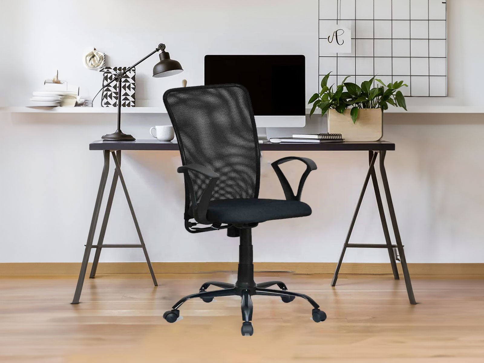 Aeron Chair In  Black Color 