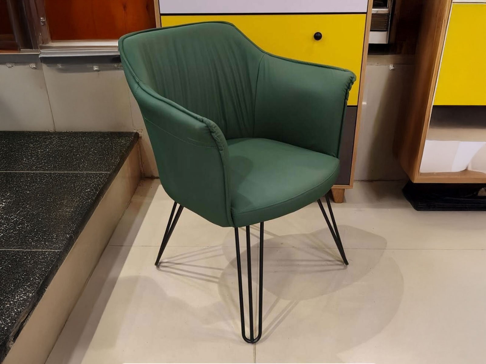 Harry Chair In Green Colour