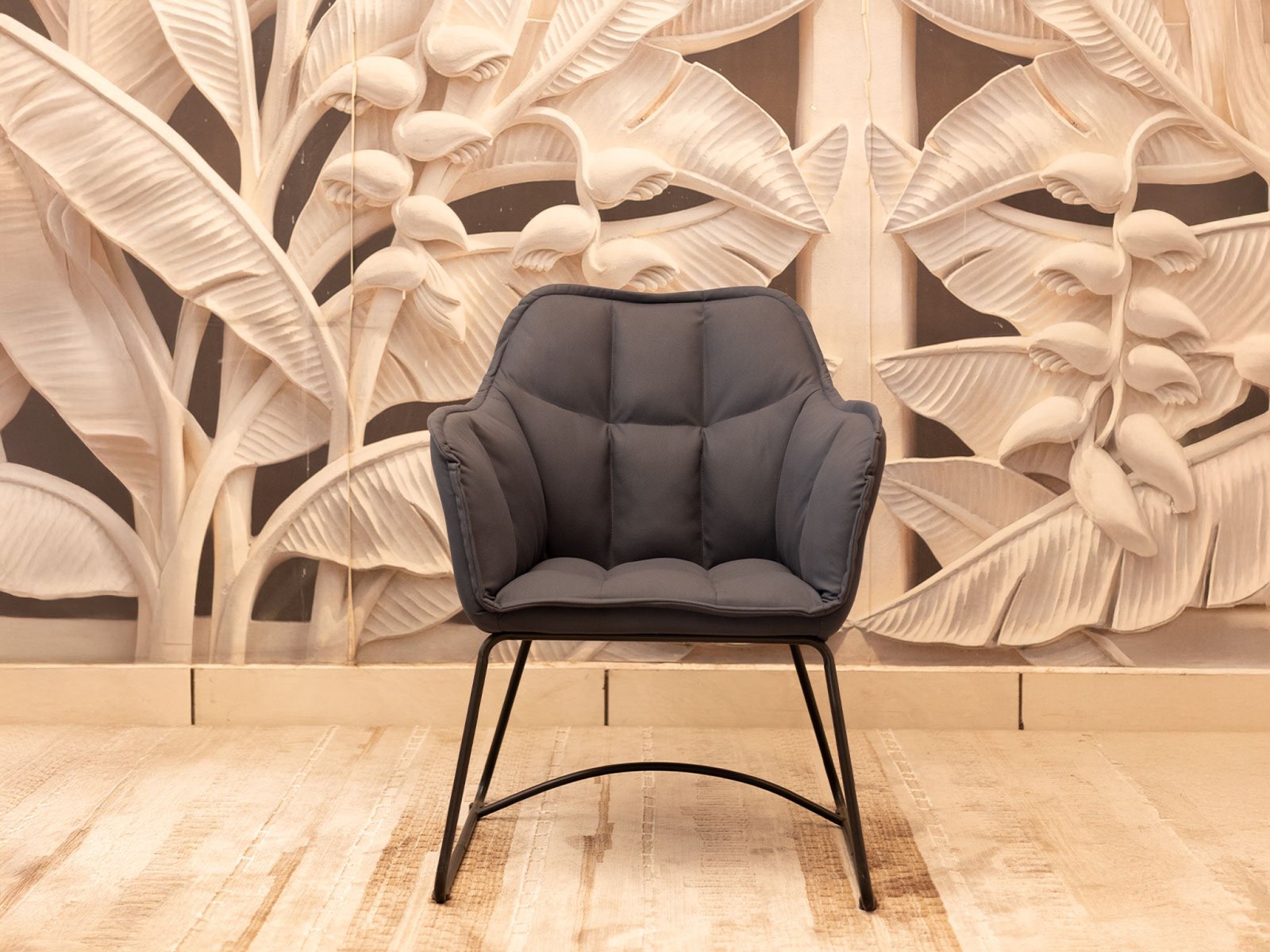 Zrava Chair In Grey Colour